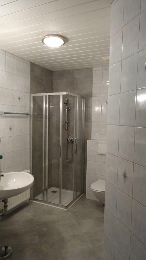 Enzi Apartment *