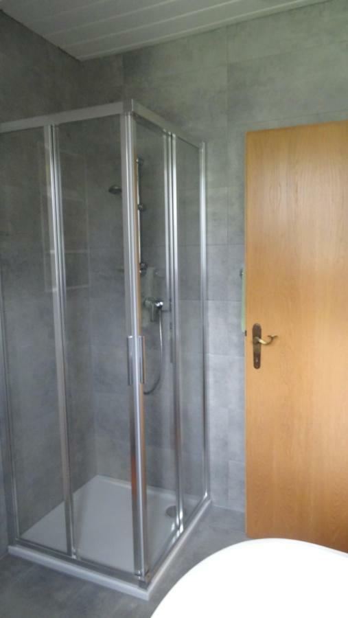 Enzi Apartment *