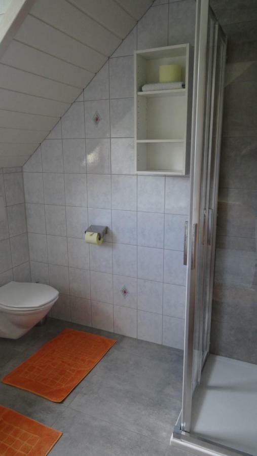 Enzi Apartment *